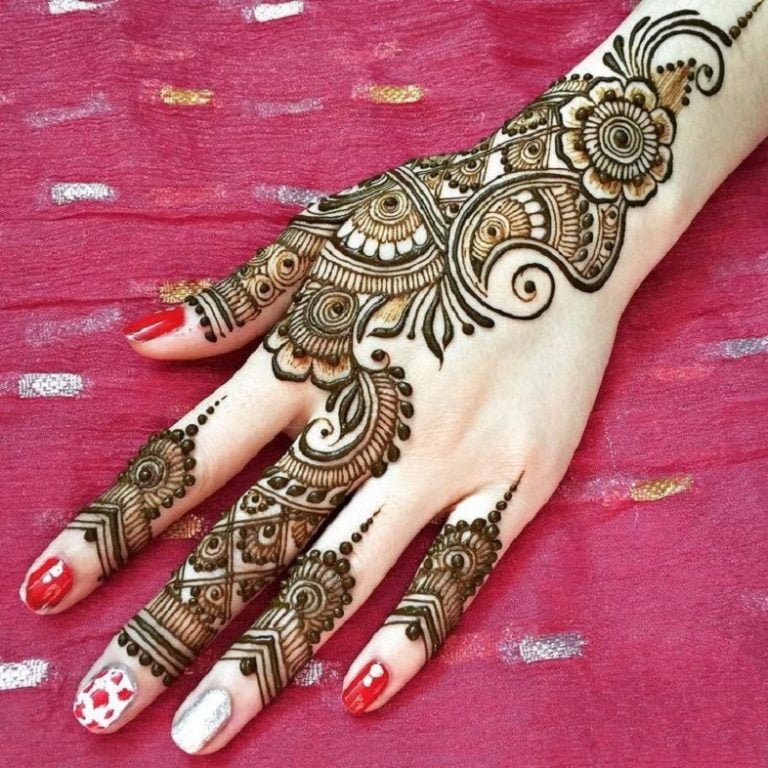 Beautiful Mehndi Design Images for Eid